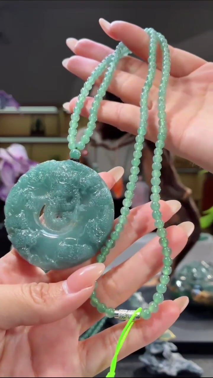吊坠(赠链)未镶嵌翡翠龙牌（多样性发其一）