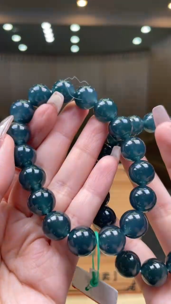 【闪购商品】翡翠颈饰未镶嵌多样性发货 (只发一件) *A30