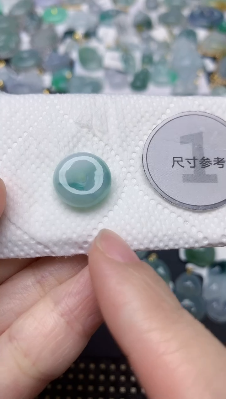 颈饰未镶嵌翡翠天然缅甸A货翡翠