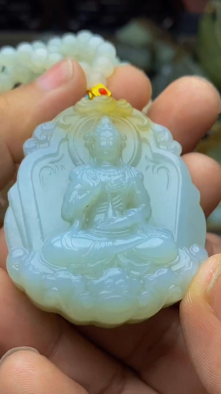 未镶嵌和田玉挂件1