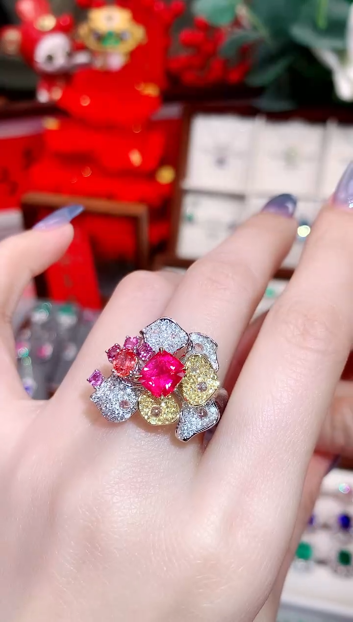 【闪购商品】尖晶石戒指18K金镶嵌1.57ct/天然宝石/七天无理由