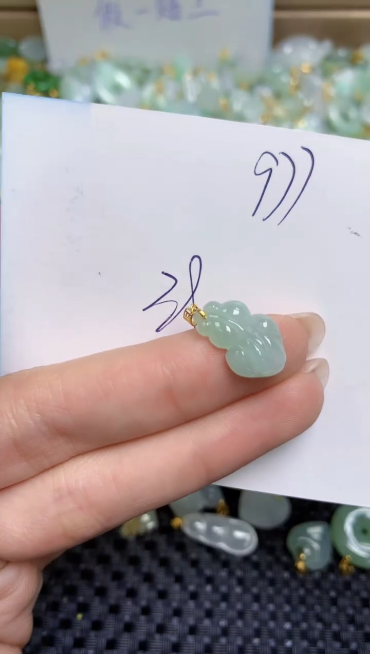 【闪购商品】翡翠颈饰18K金镶嵌天然缅甸A货翡翠