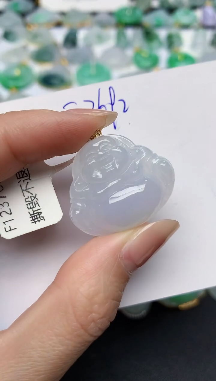 颈饰18K金镶嵌翡翠天然缅甸A货翡翠百元以上9元证书费自理