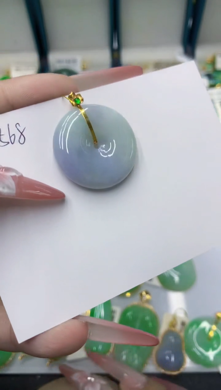 颈饰18K金镶嵌翡翠11111