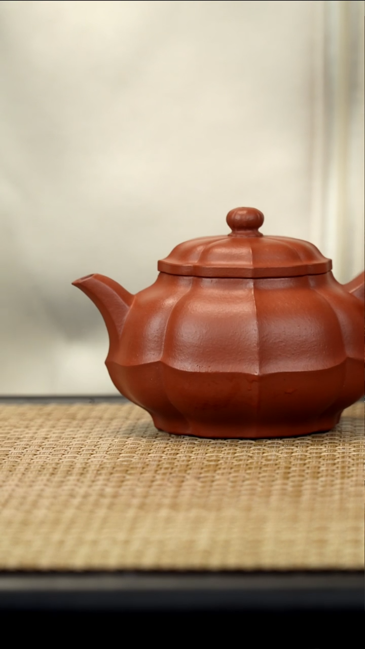 【闪购商品】紫砂茶壶朱泥合菱仙子微瑕