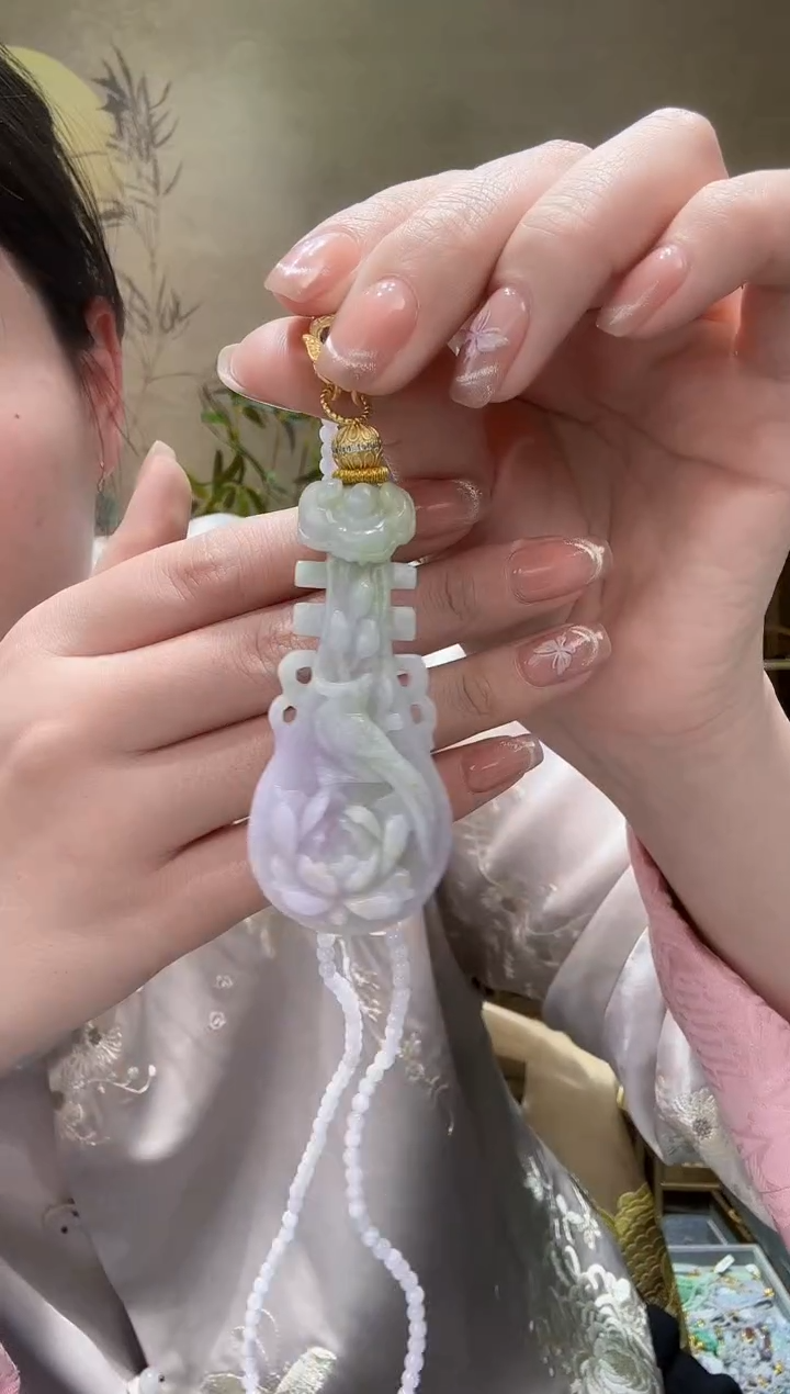 【闪购商品】翡翠颈饰未镶嵌吊坠