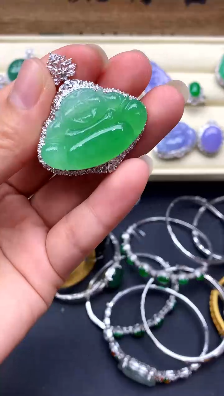 【闪购商品】翡翠颈饰18K金镶嵌533-中国好珍宝