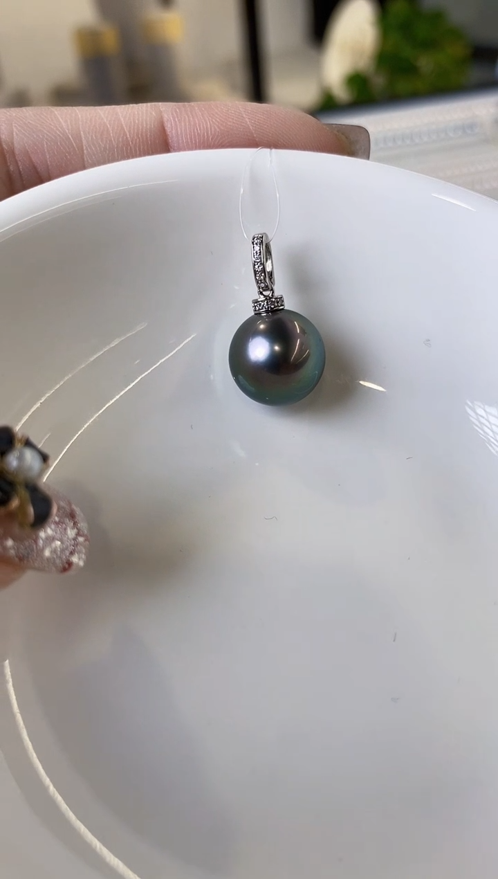 【闪购商品】海水珍珠吊坠(不含链)18K金镶嵌11-12大溪地黑珍珠吊坠