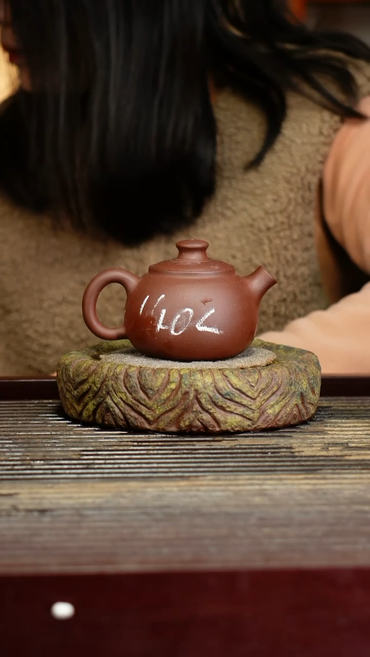 宜兴原矿紫砂壶茶壶宜兴原矿紫砂壶茶壶140C