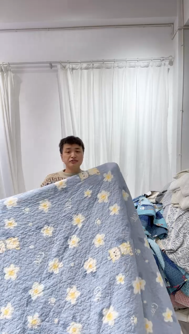 棉200*230纯棉床盖131号折印瑕疵