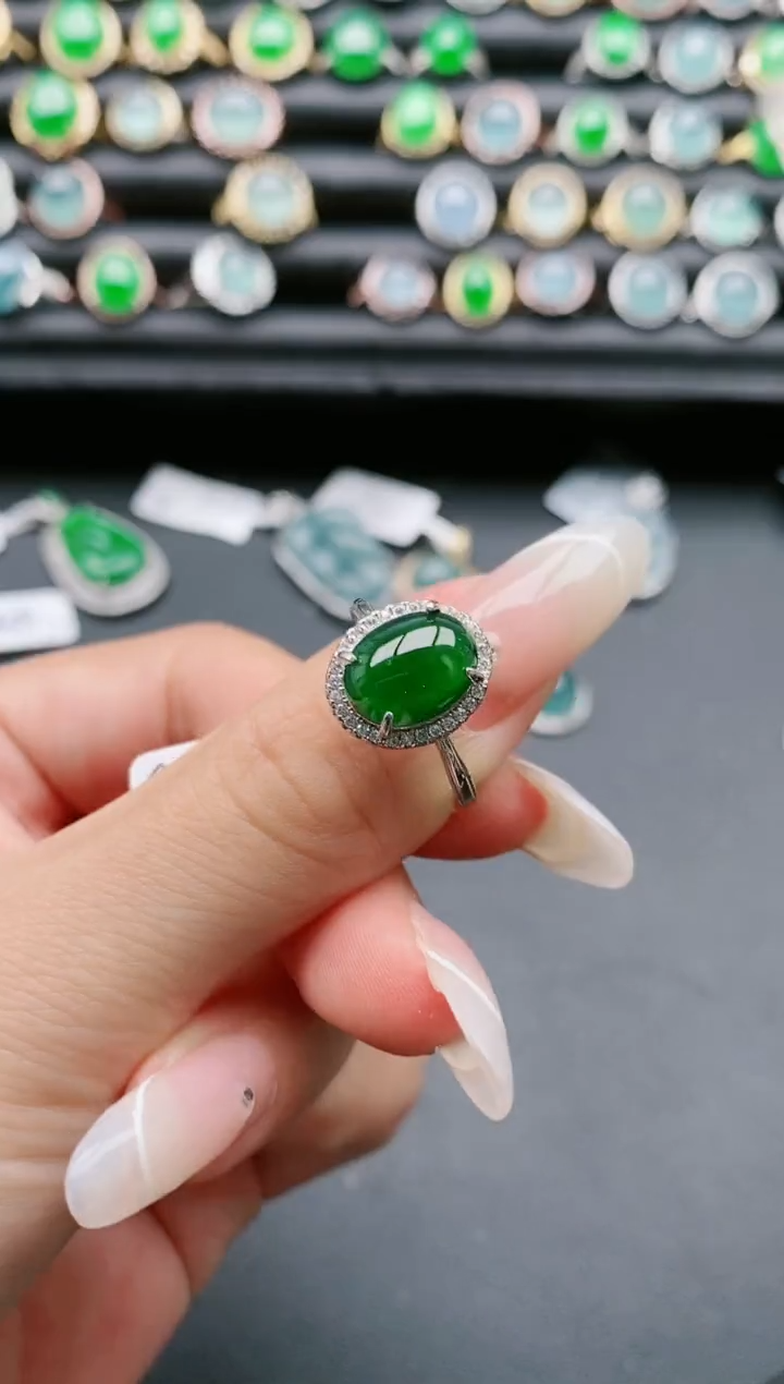 【闪购商品】翡翠戒指银S925镶嵌111111
