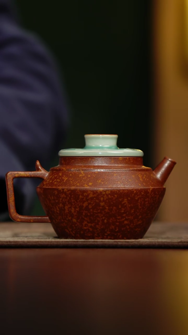 【闪购商品】【览古雅韵】八宝壶