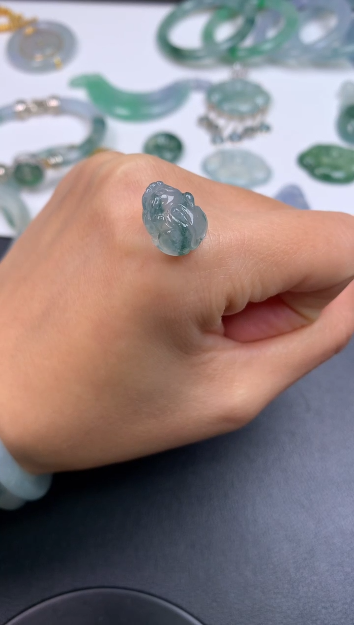 未镶嵌定制翡翠0165193236（13*7.4）