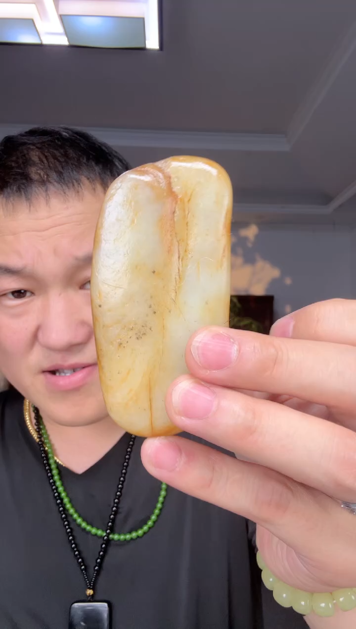 和田玉未镶嵌颈饰1