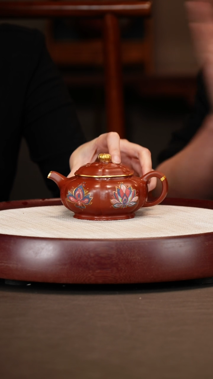 【闪购商品】紫砂茶壶大红袍葵仿古260c+墨宝