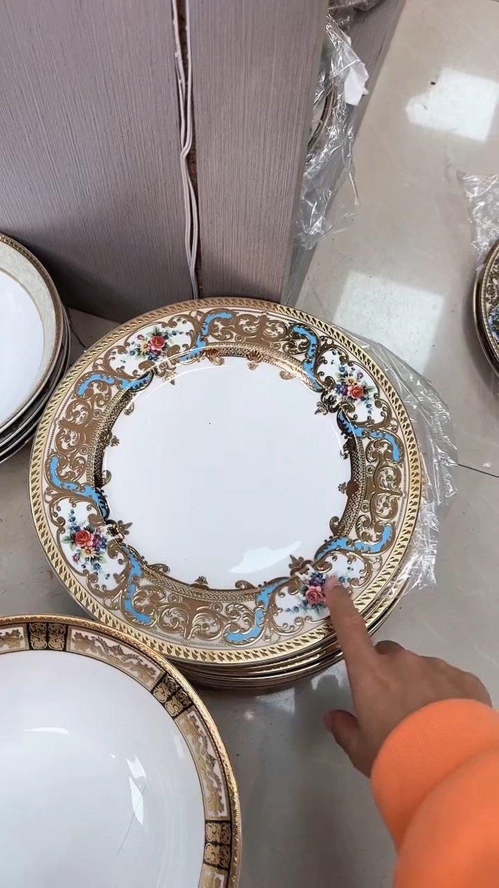 【闪购商品】瓷片10.5寸平盘  福利价  福利价