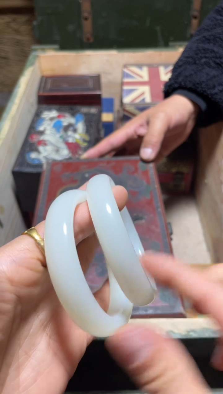 【闪购商品】手镯两件一起给