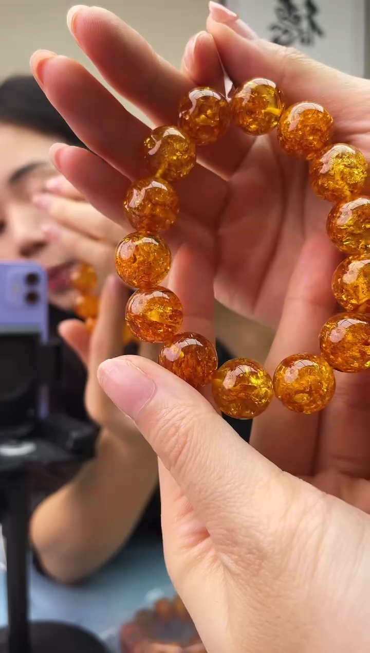 琥珀未镶嵌珠宝奇石T026 14假一罚十，多样性发一件