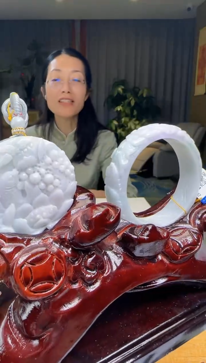 【闪购商品】翡翠颈饰未镶嵌底座一套YJ@@960Q3J13457