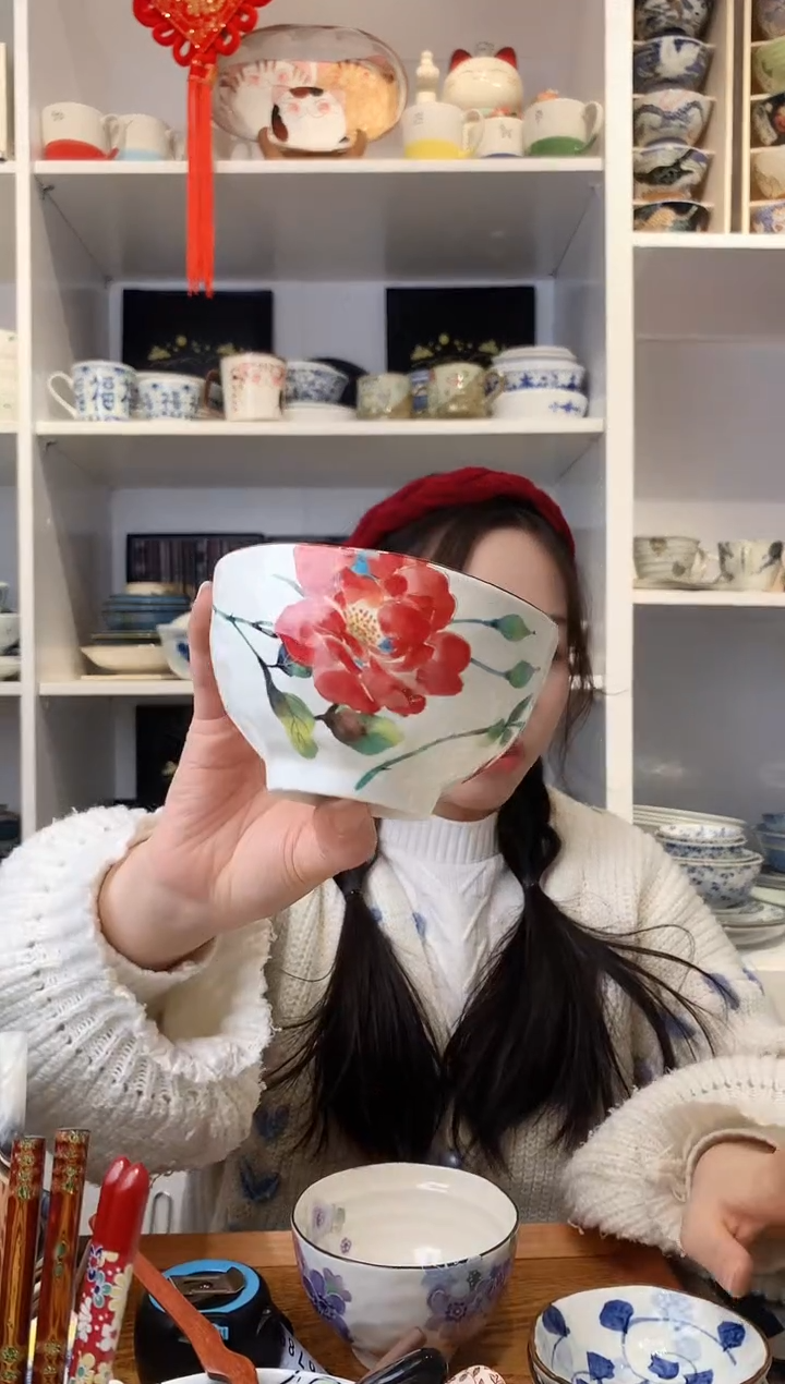 【闪购商品】耐热玻璃红色花纹米饭碗