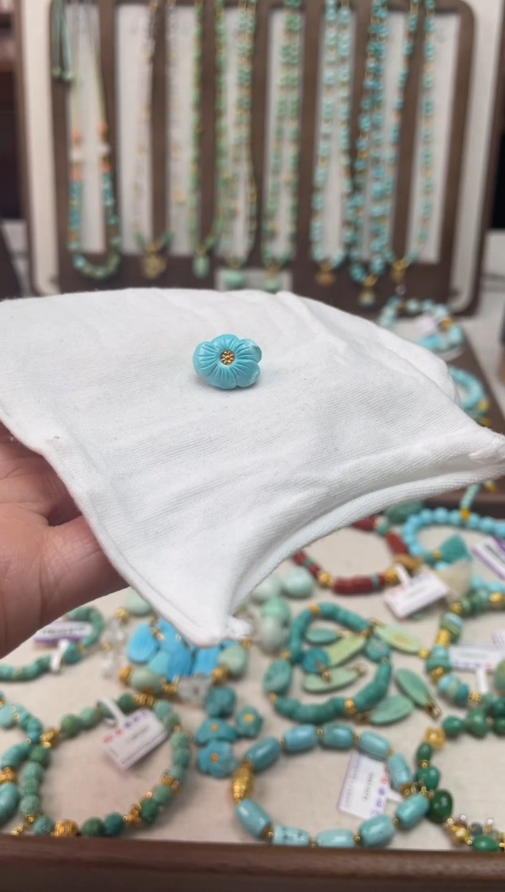 【闪购商品】未镶嵌绿松石珠宝奇石90