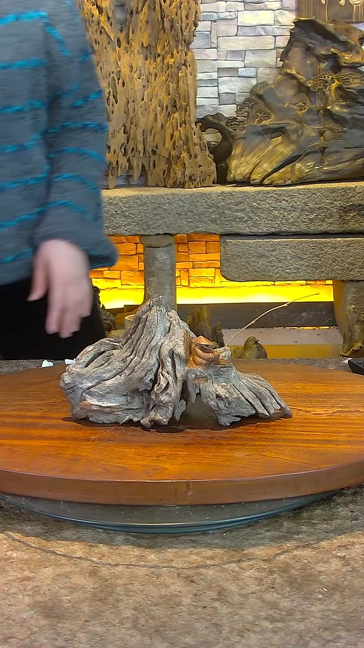 木垂钓老者铁梨木山水摆件线香