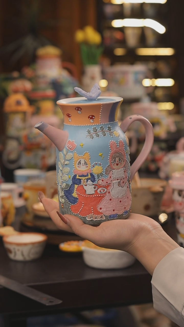 景德镇釉下彩绘设计师款式陶瓷