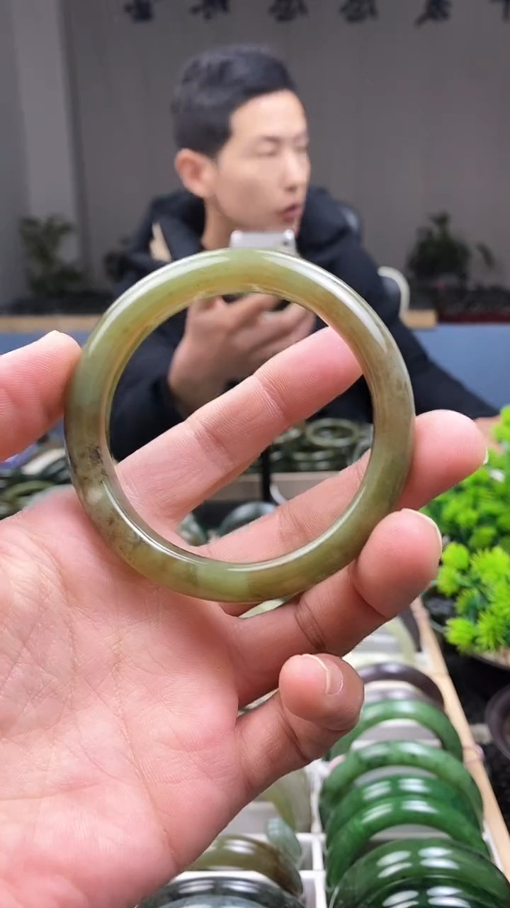 【闪购商品】和田玉手镯未镶嵌58.2