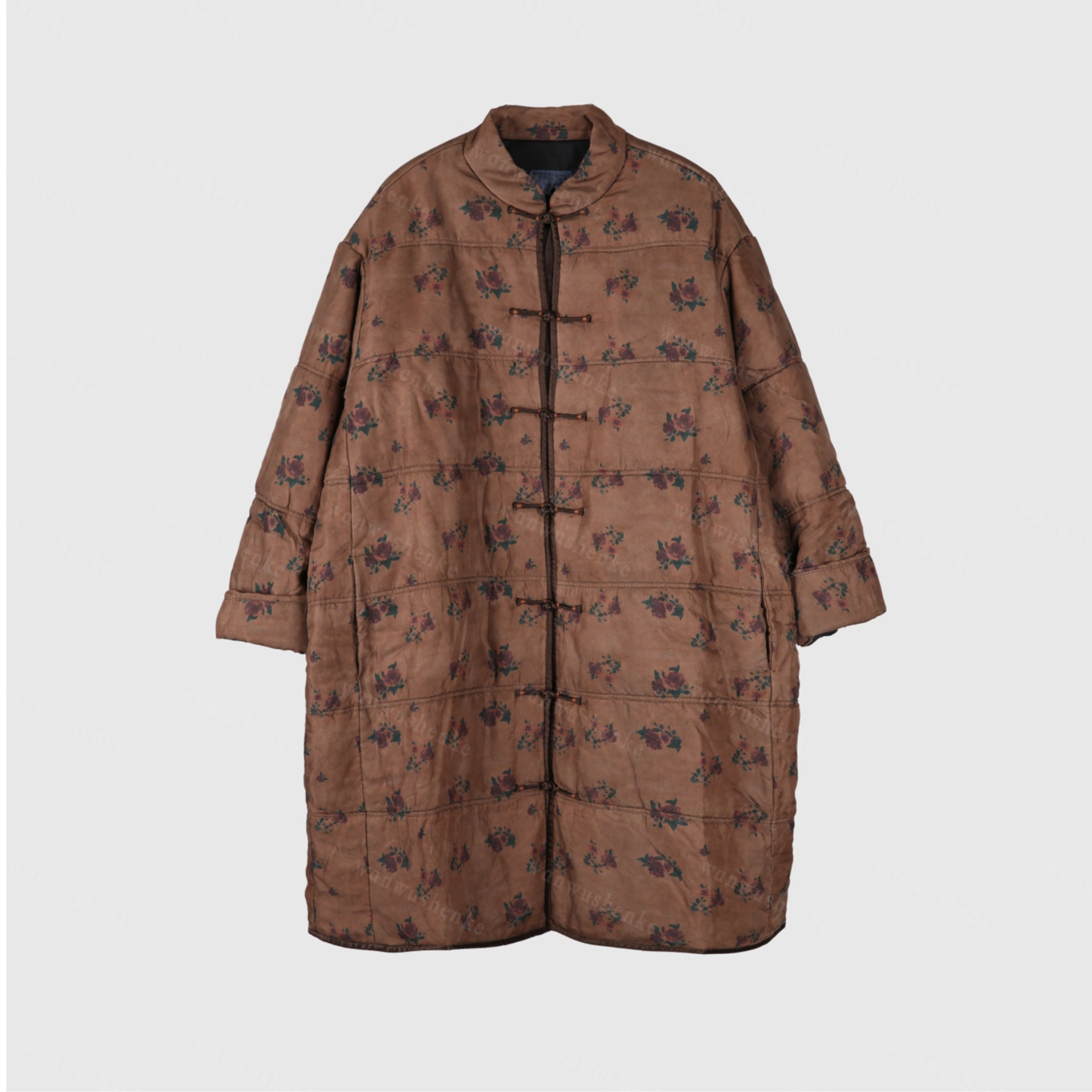 万物身客 TU-M332233 复古风印花中长款盘口棉服