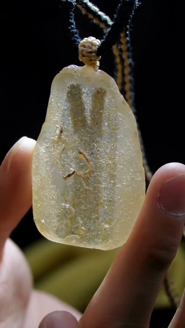吊坠(赠链)未镶嵌水晶水晶