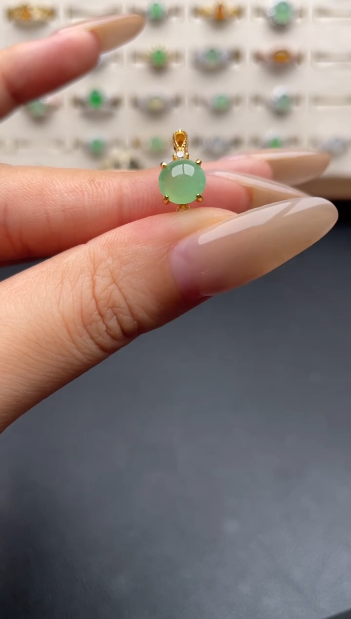 未镶嵌戒指翡翠一物一证一礼盒