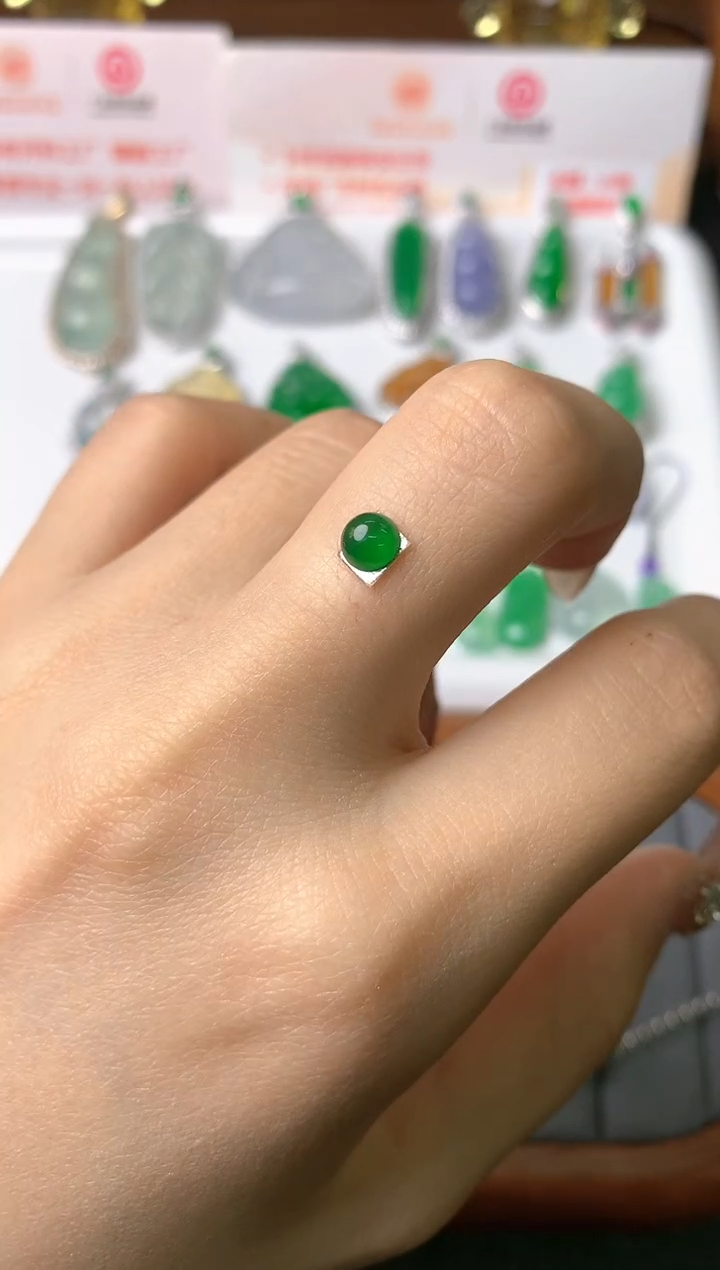 【闪购商品】定制翡翠未镶嵌裸石（镶嵌定制）