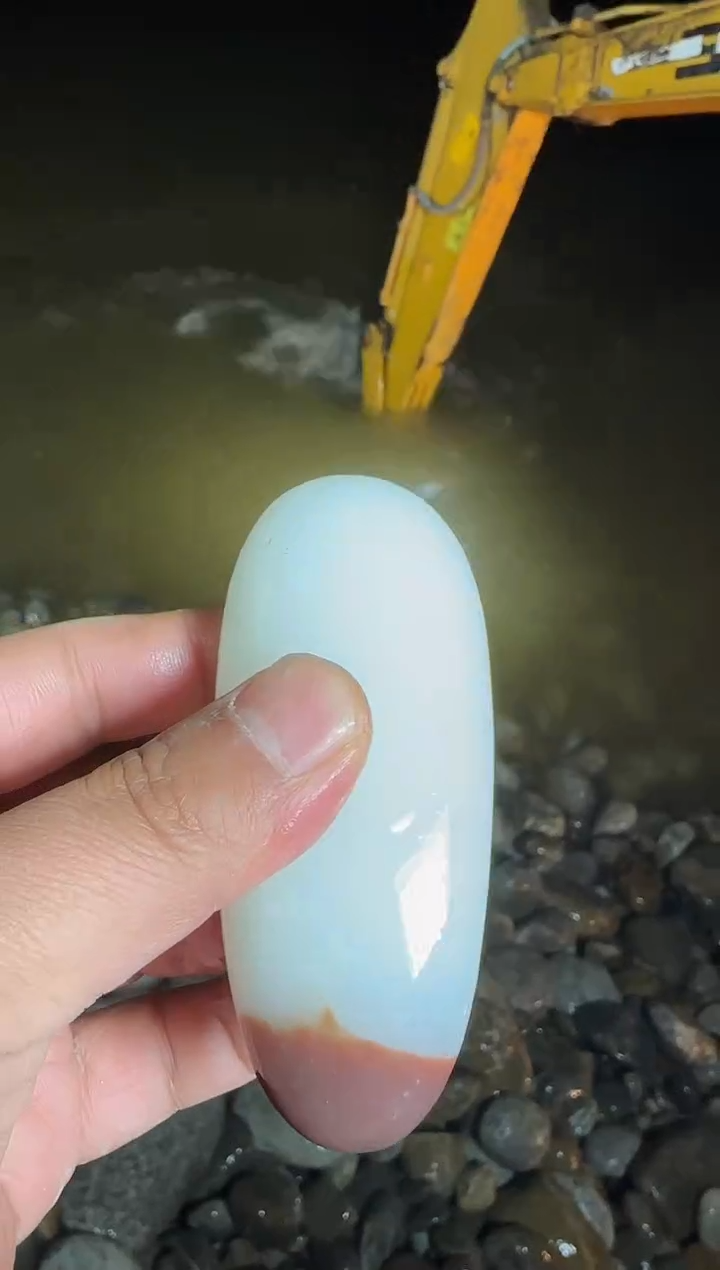 未镶嵌和田玉（糖玉）珠宝奇石1