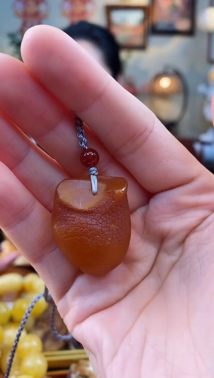 【闪购商品】琥珀颈饰未镶嵌吊坠