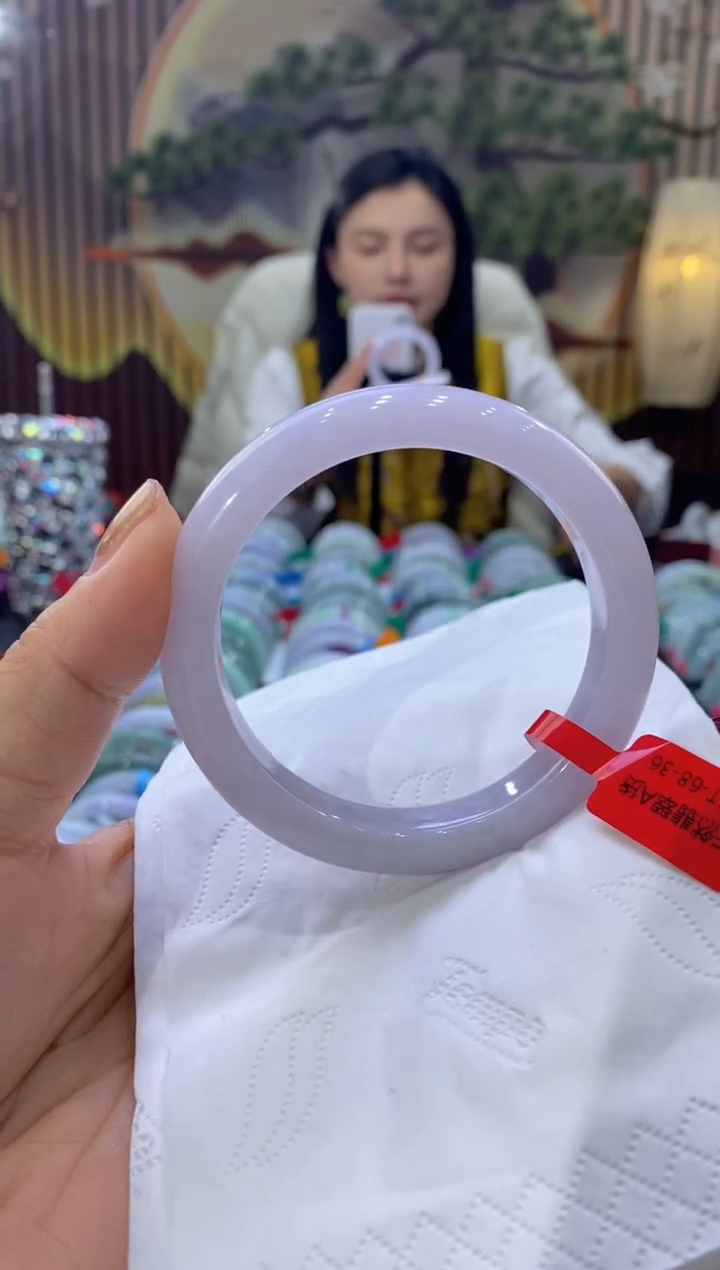 【闪购商品】翡翠手镯未镶嵌多人00485