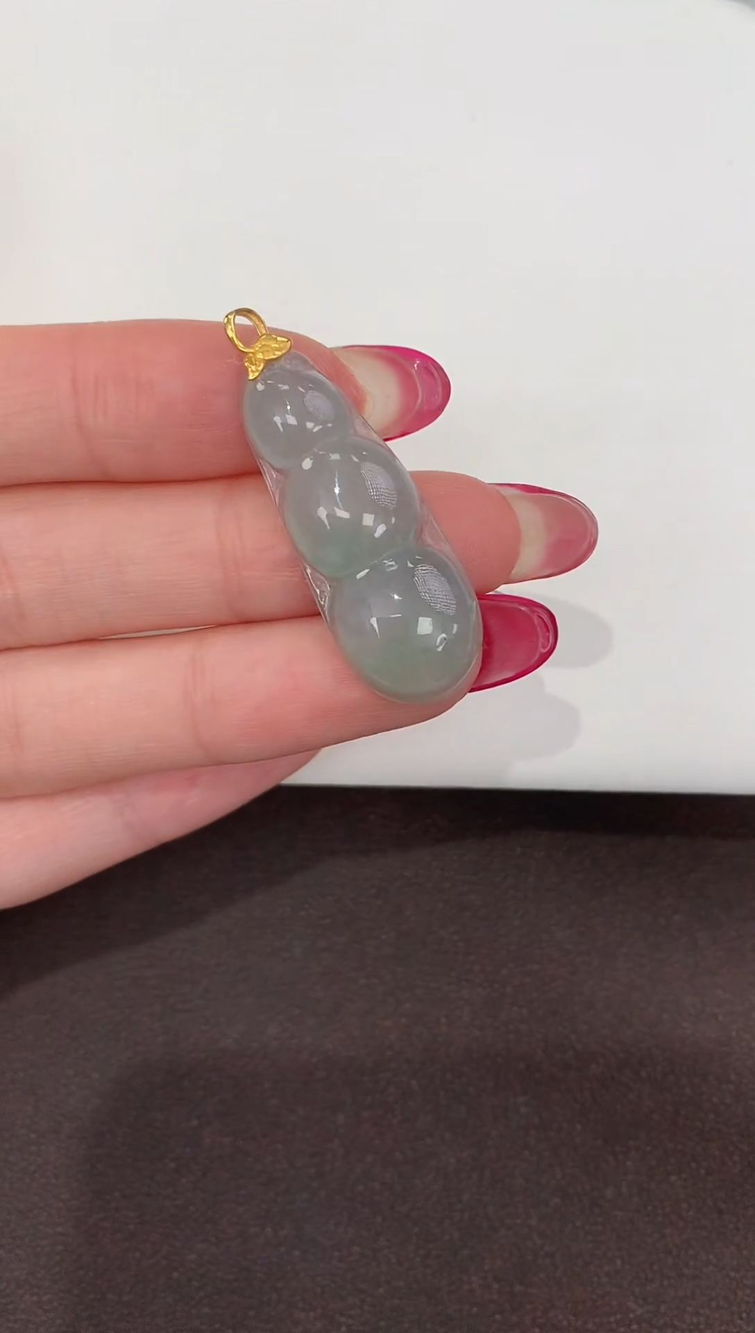 颈饰18K金镶嵌翡翠缅甸a货翡翠