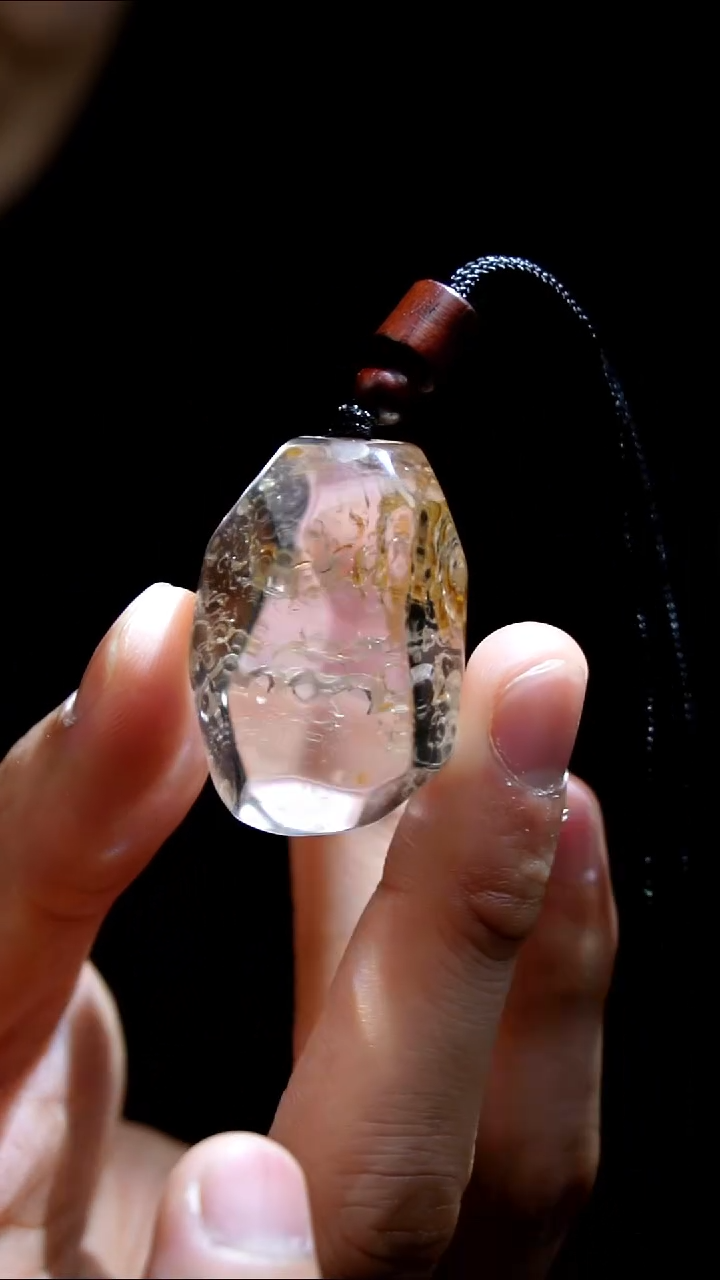 吊坠(赠链)未镶嵌水晶水晶