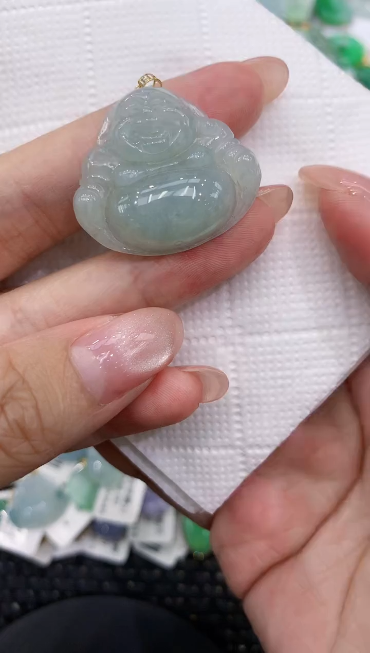 翡翠18K金镶嵌颈饰111111111111