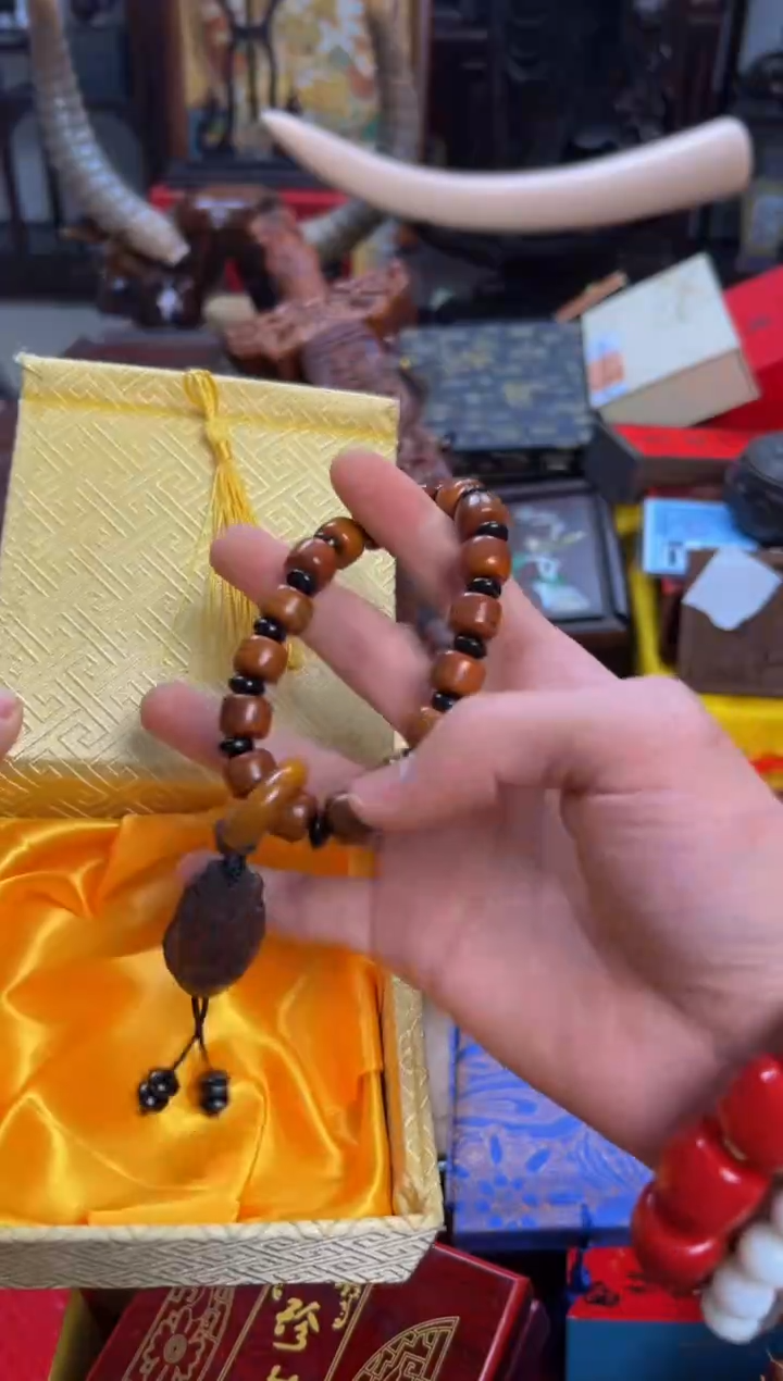 【闪购商品】牛骨手串/手链————————————