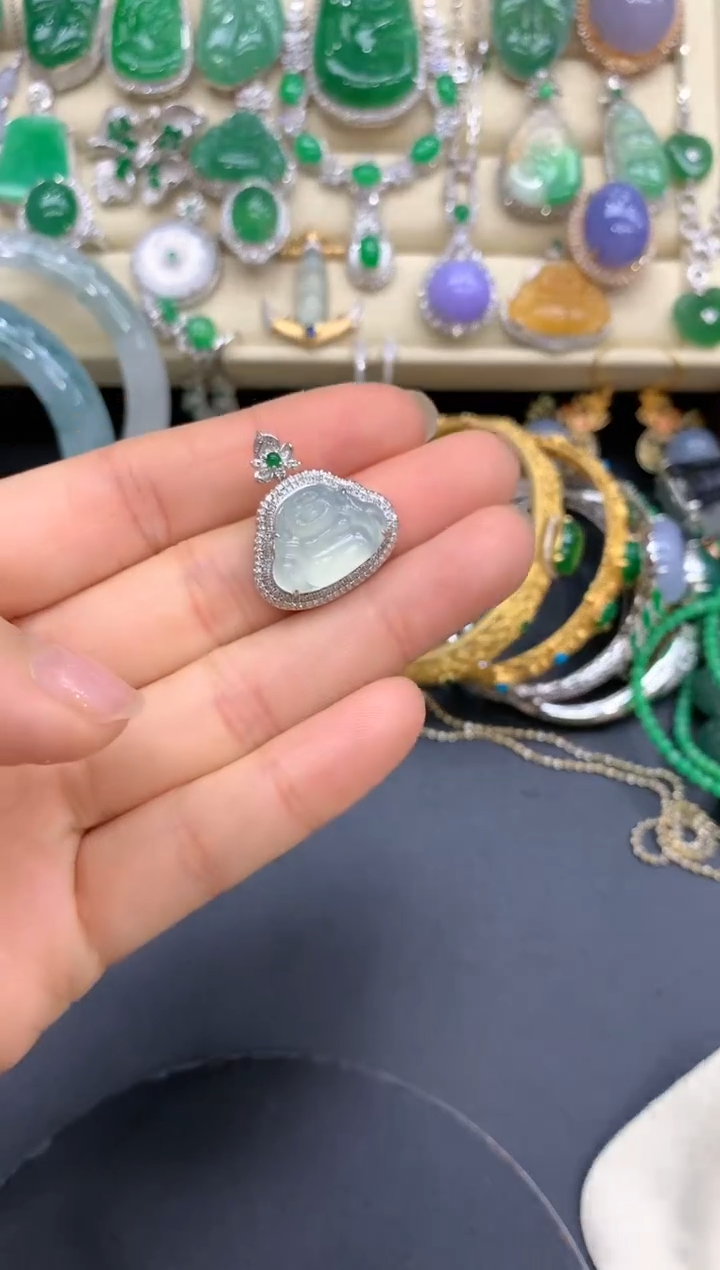 【闪购商品】翡翠颈饰18K金镶嵌180-中国好珍宝