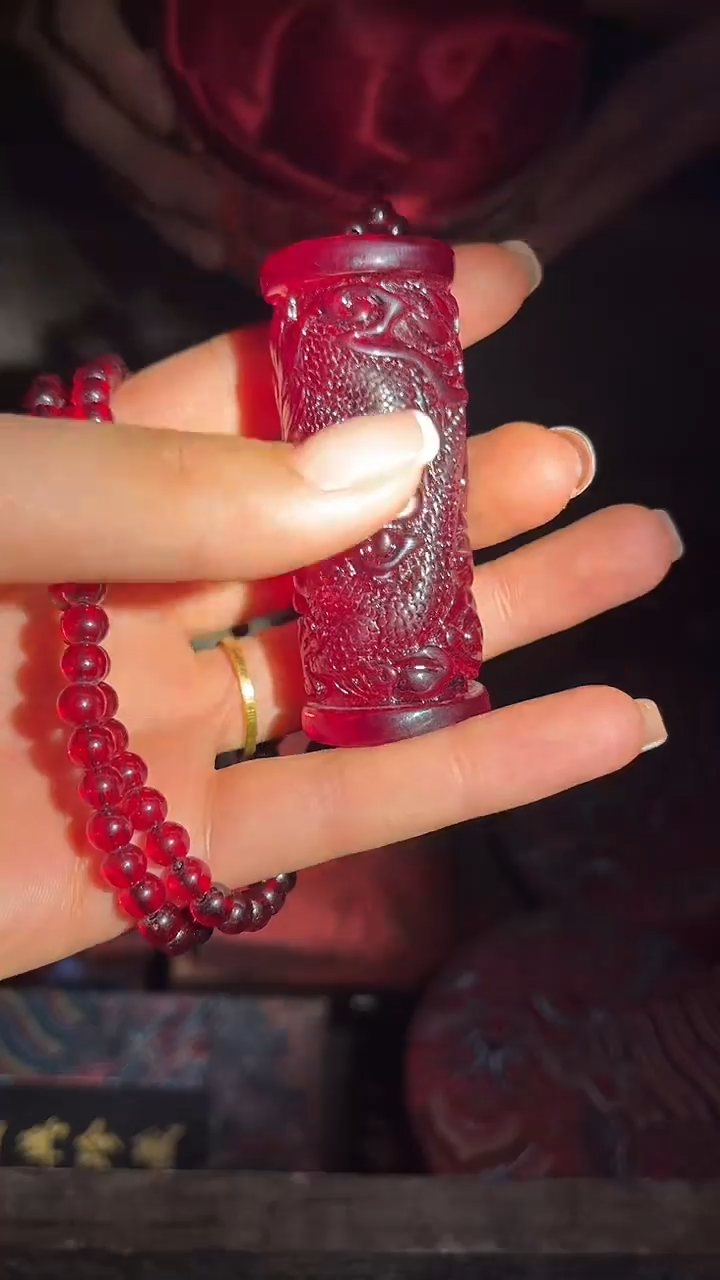 【闪购商品】【闪购商品】红色龙柱项链