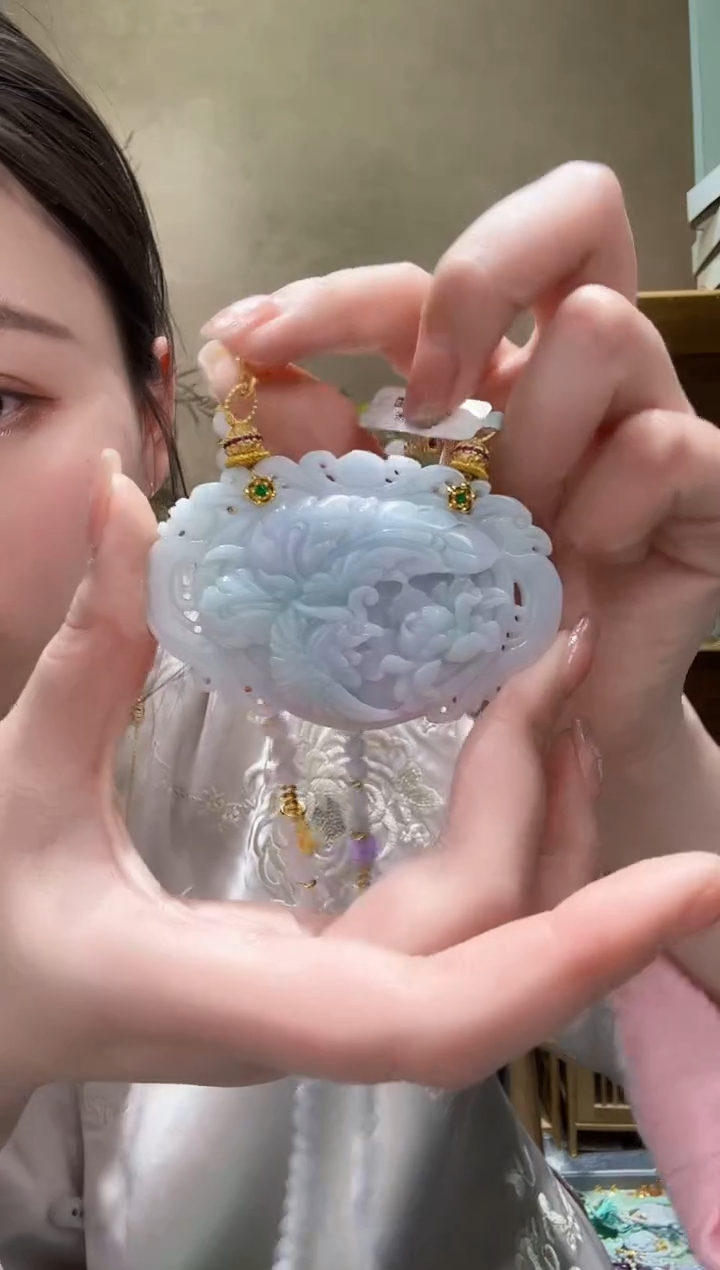 【闪购商品】翡翠颈饰未镶嵌吊坠