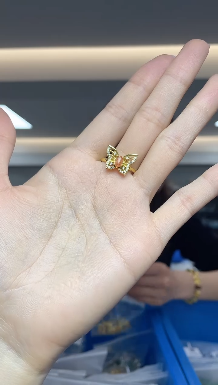 【闪购商品】水晶`未镶嵌（多样性发一件）