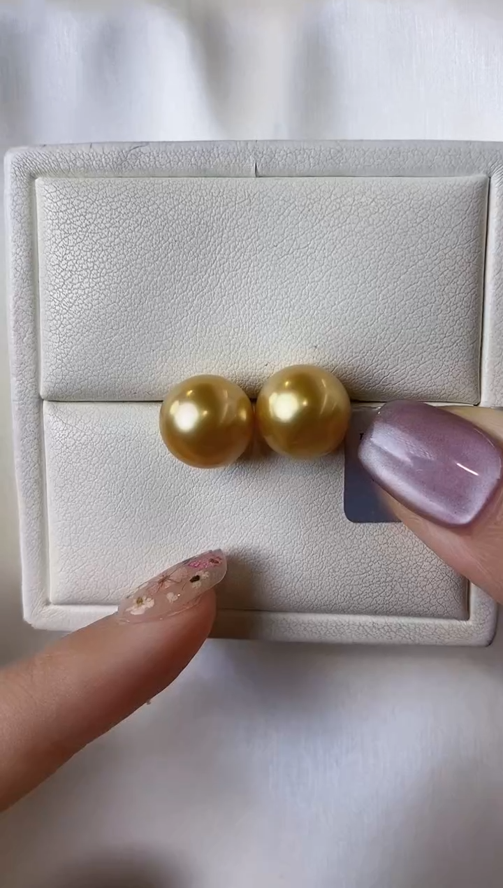 【闪购商品】海水珍珠耳饰18K金镶嵌11-12南洋金珍珠耳饰