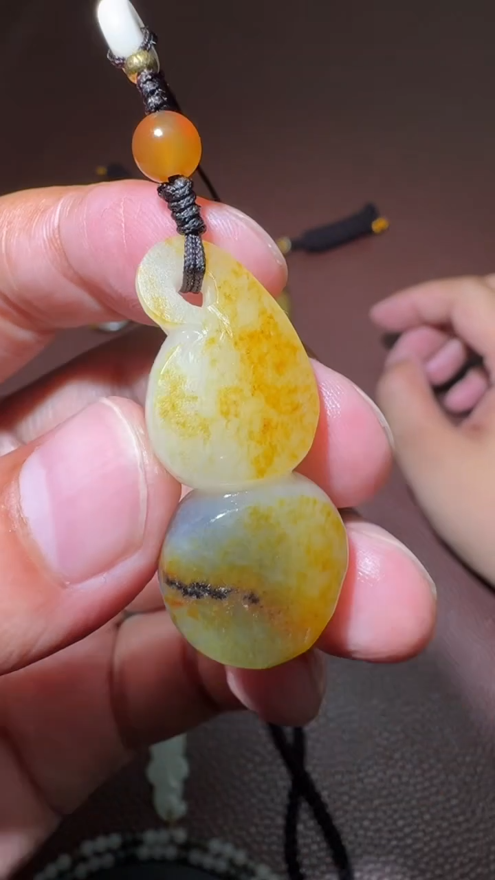 未镶嵌和田玉把件和田玉