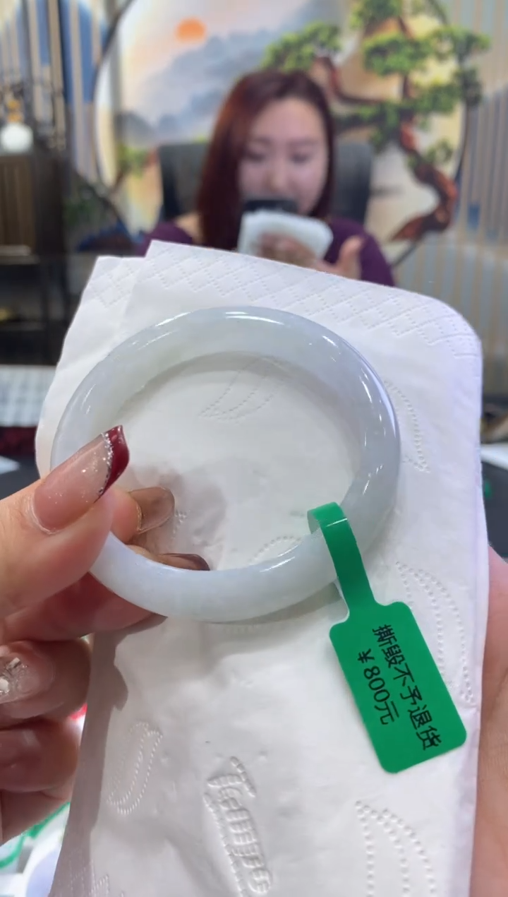 【闪购商品】翡翠手镯未镶嵌00005160