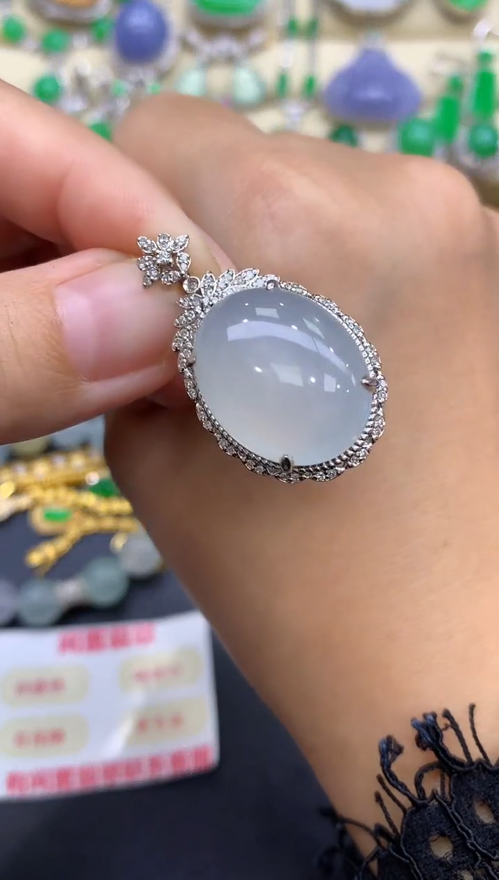 颈饰18K金镶嵌翡翠406-中国好珍宝
