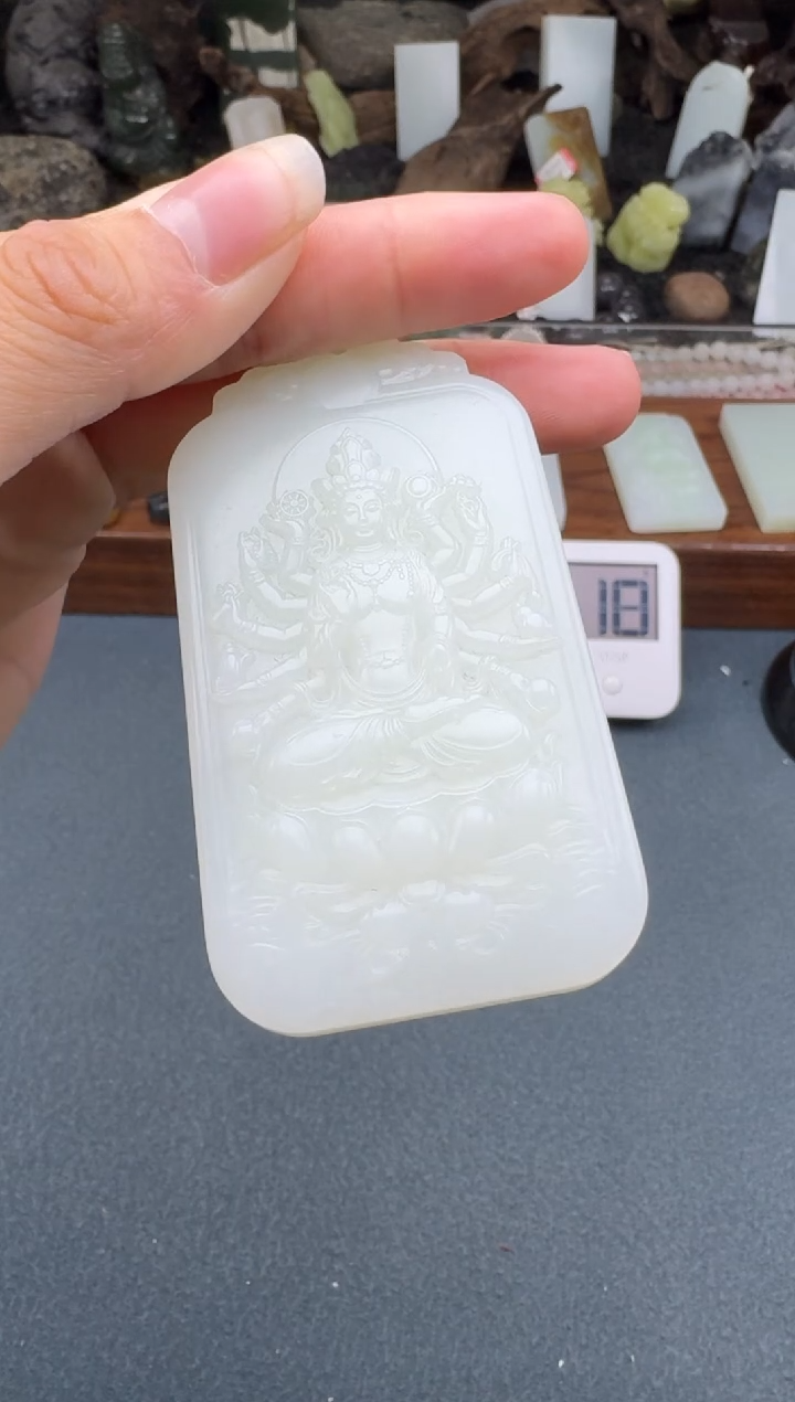 【闪购商品】和田玉颈饰未镶嵌开心