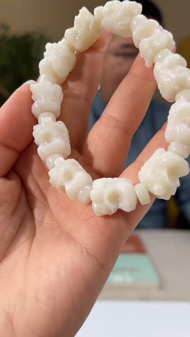 【闪购商品】定制和田玉多样性发货拍一发一11077