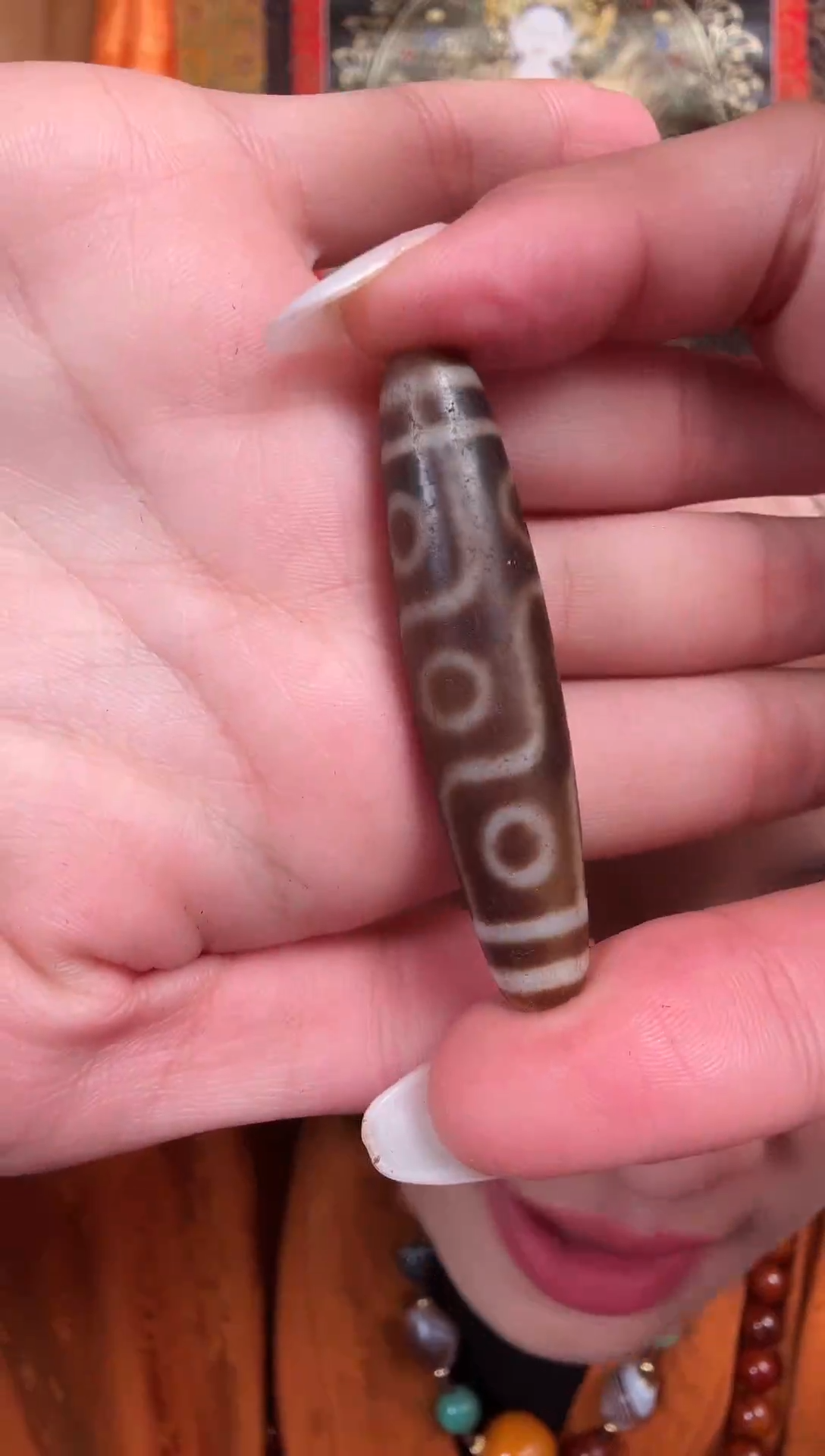 非金属无藏式风格九眼珠珠